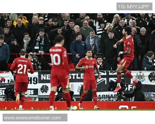 英超惊现冷门阿森纳绝杀利物浦全场沸腾瞬间回顾