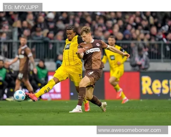 阿森纳主场狂胜多特蒙德四球大捷引发全场欢呼瞬间回顾