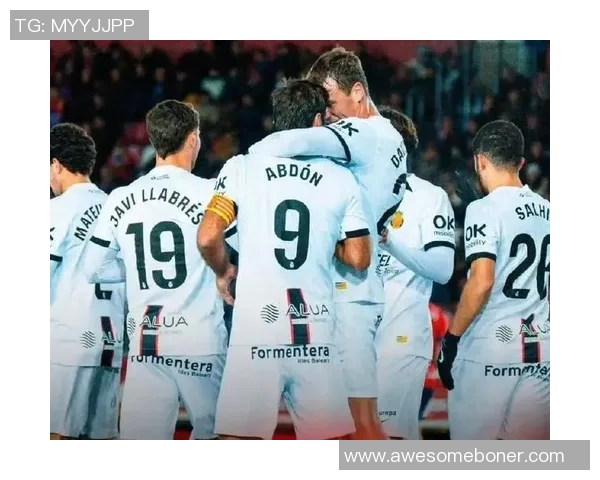 那不勒斯狂胜波尔图五球晋级国王杯引发全场沸腾瞬间回顾