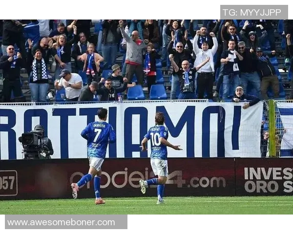 意甲激战莱比锡与切尔西战成平局争议判罚引发全场热议