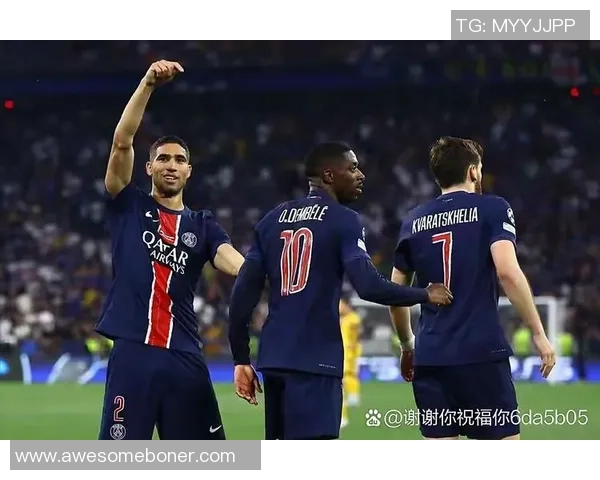 英超精彩对决那不勒斯小胜巴黎圣日耳曼红牌事件引发全场热议与战术分析